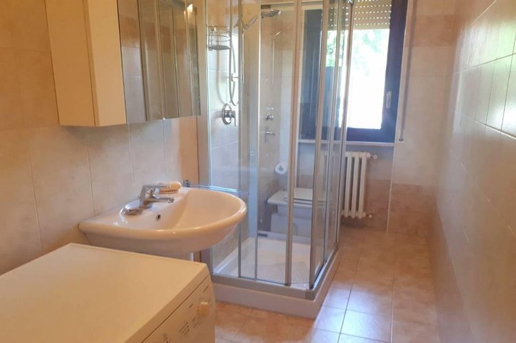 TRE LOCALI CON CUCINA ABITABILE VICINANZE MM2 Gessate