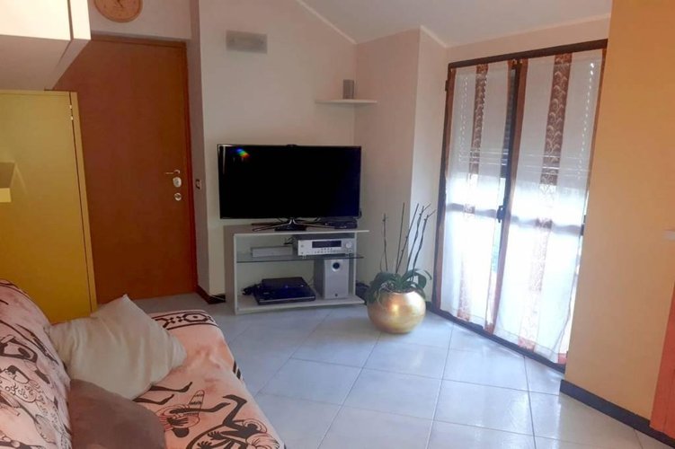 TRELOCALI DUPLEX IN CENTRO PAESE Carugate