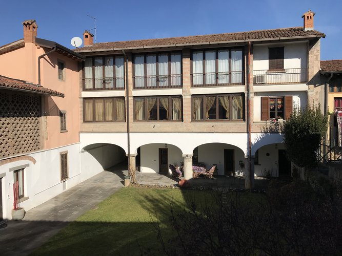 Cascina con corte Pedrengo