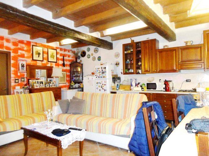 Casa indipendente Persico dosimo