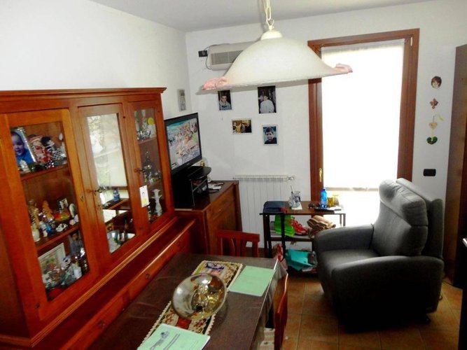 Trilocale Stagno lombardo