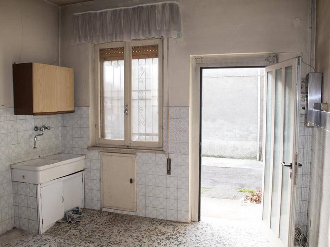 Casa indipendente Sesto ed uniti