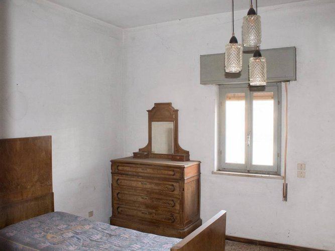 Casa indipendente Sesto ed uniti