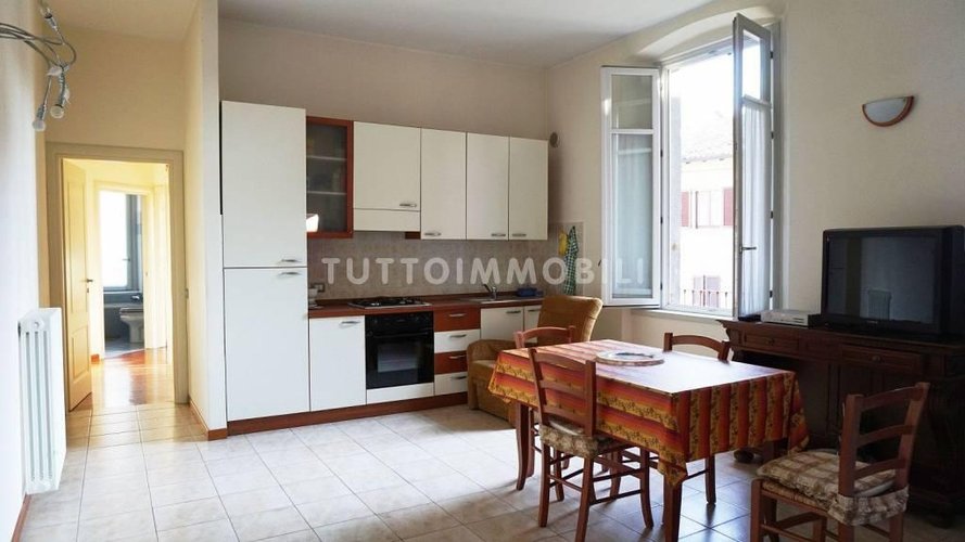 TRILOCALE IN ELEGANTE CORTE Alzano Lombardo