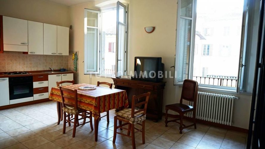 TRILOCALE IN ELEGANTE CORTE Alzano Lombardo