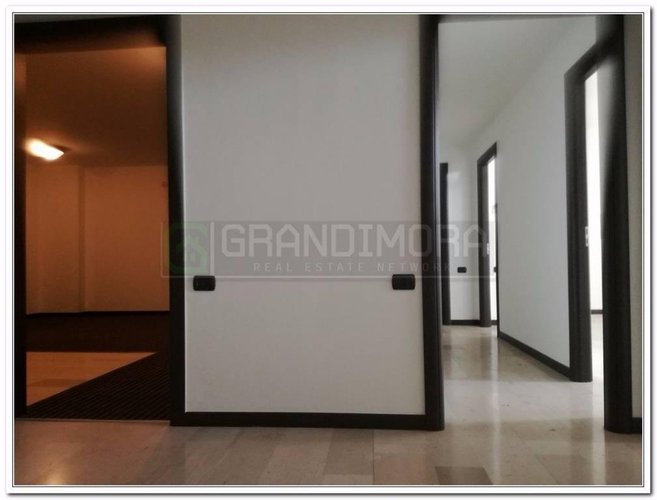 Uffici in contesto direzionale Bergamo