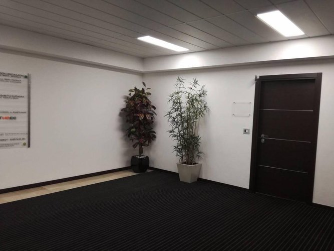 Ufficio panoramico ultimo piano con terrazzi vivibili Bergamo