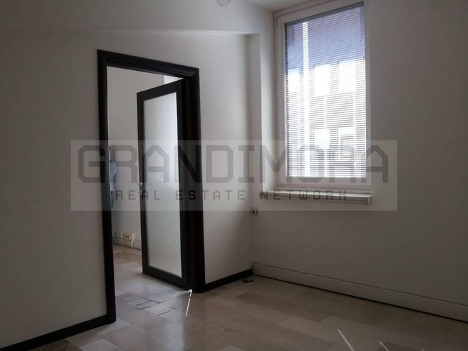 studio/ufficio contesto direzionale Bergamo