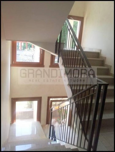 quadrilocale grande tripli servizi spazi esterni vivibili Bergamo