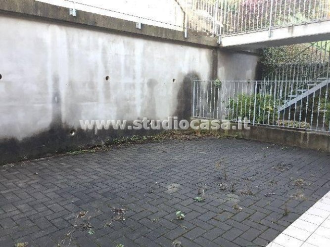 SEMI CENTRALE, BEN TENUTO!! Zogno