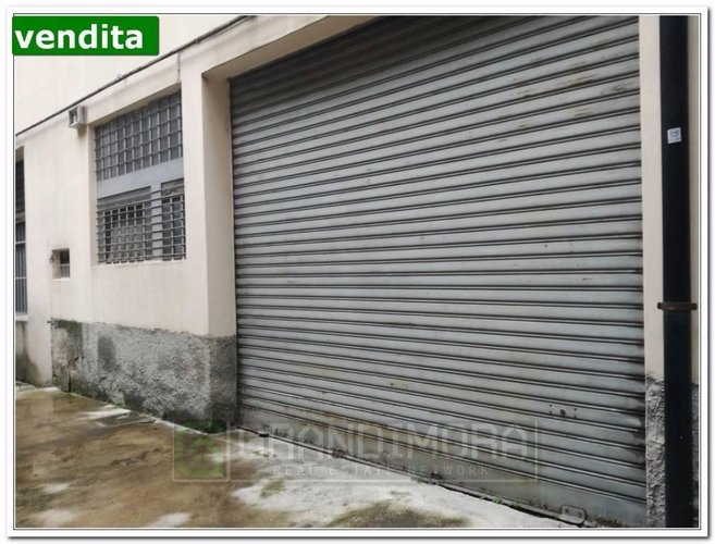 laboratorio centrale tranquilla ingresso pedonale Bergamo