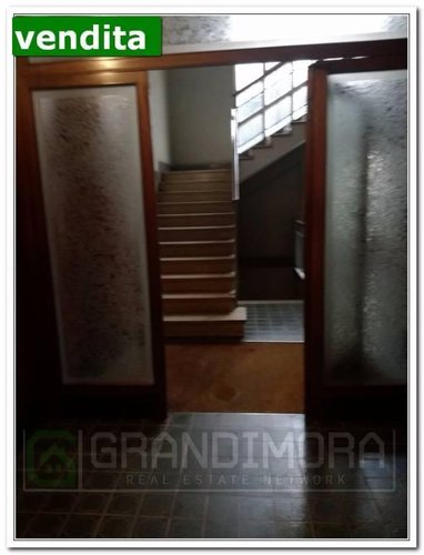 laboratorio centrale tranquilla ingresso pedonale Bergamo