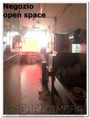 IMMOBILE COMMERCIALE ampio open space Trezzo sull'Adda