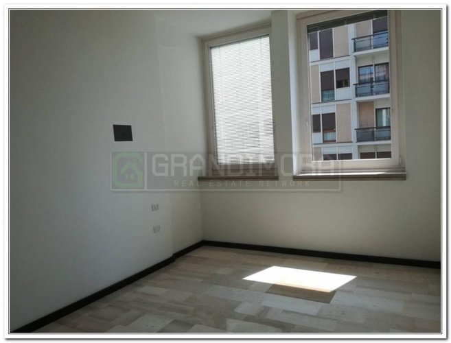 ufficio nuovo contesto direzionale Bergamo