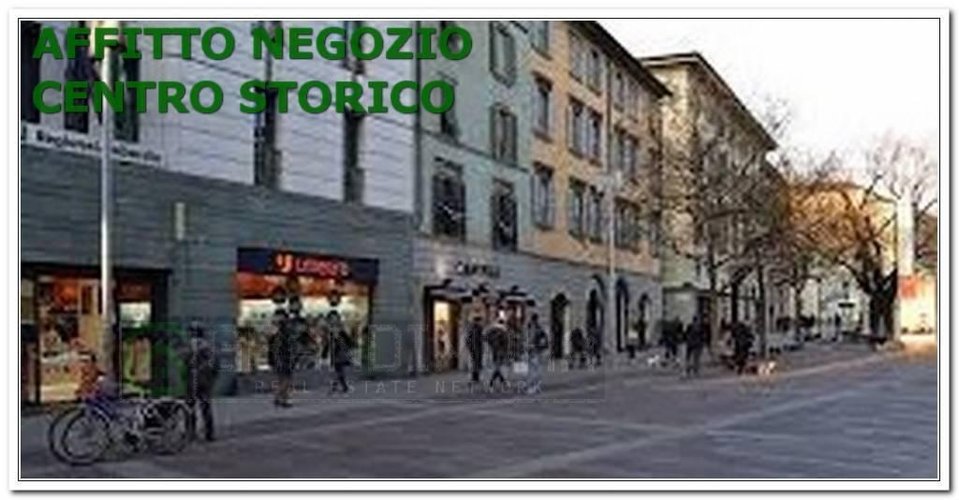 Negozio /ufficio signorile per investimento Bergamo