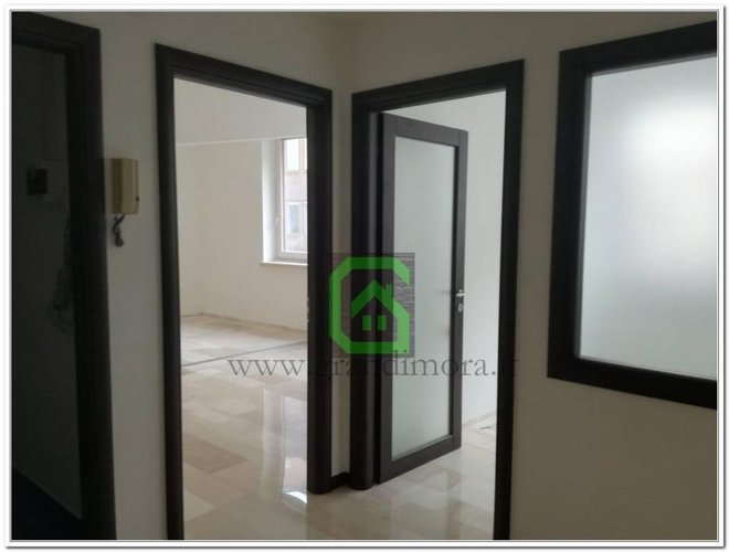 Ufficio nuovo con archivio Bergamo