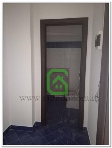 Ufficio nuovo con archivio Bergamo