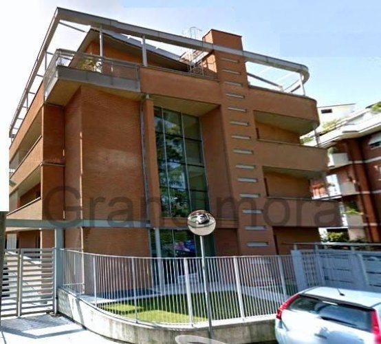 bilocale grande contesto lusso Bergamo