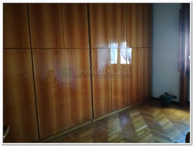 Grande pentalocale tripli servizi Bergamo