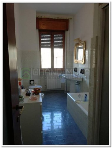 Grande pentalocale tripli servizi Bergamo