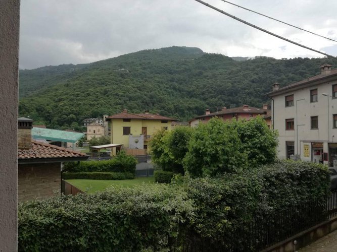 Grande appartamento unico al piano Pian camuno