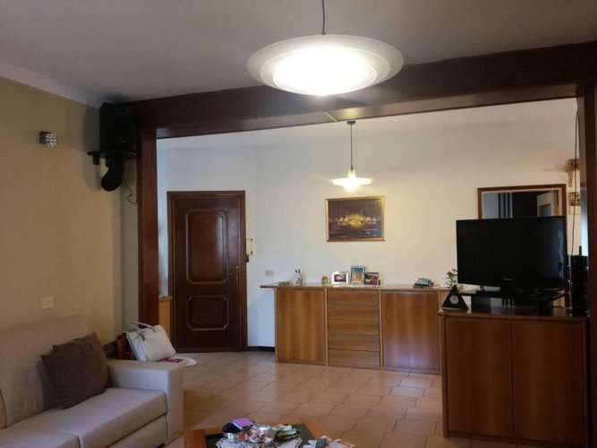 Grande appartamento unico al piano Pian camuno