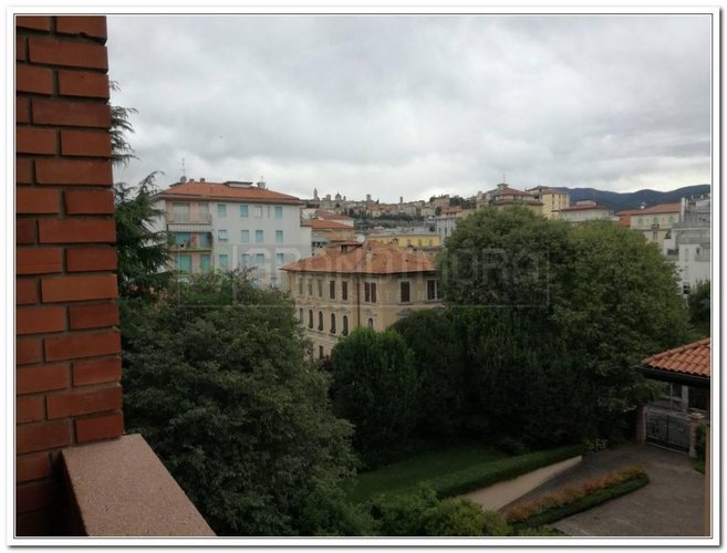 open space ristrutturato panoramico Bergamo