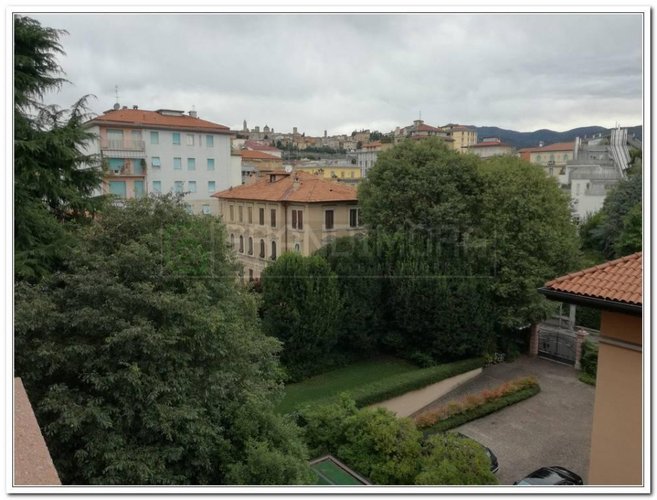 open space ristrutturato panoramico Bergamo