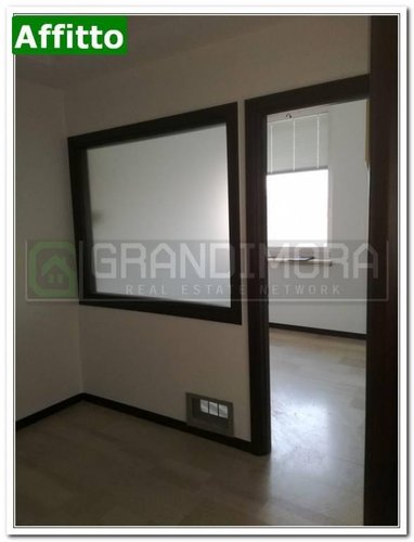 ufficio nuovo piano intermedio Bergamo