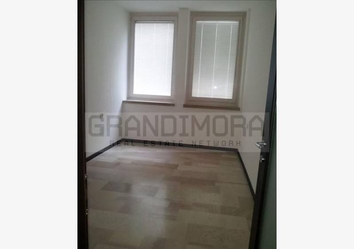 ufficio nuovo piano intermedio Bergamo