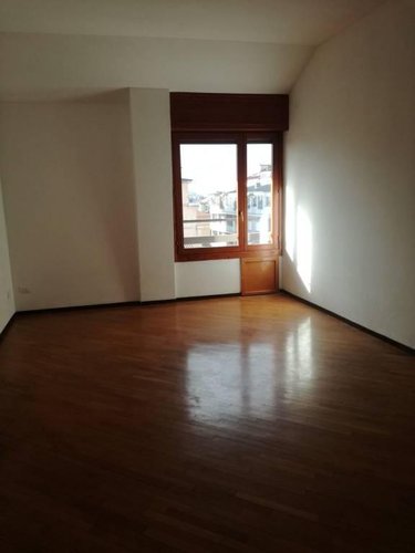 Ultimo piano quadrilocale panoramico piu mansarda Bergamo