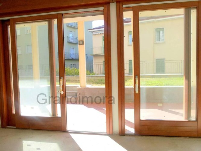 quadrilocale tranquillo tripli servizi portico giardino Bergamo