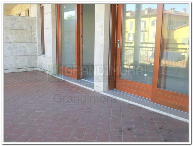 quadrilocale tranquillo tripli servizi portico giardino Bergamo