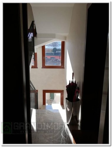 quadrilocale tranquillo tripli servizi portico giardino Bergamo