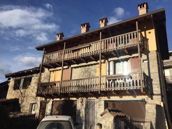 INDIPENDENTE E SUPER-RISTRUTTURATA!!!! Zogno