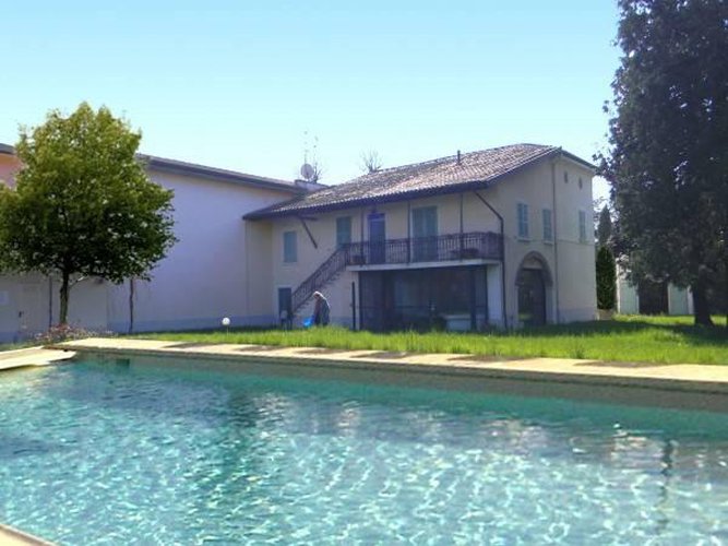 villa del 1900 con 2000 mq di area Calvisano