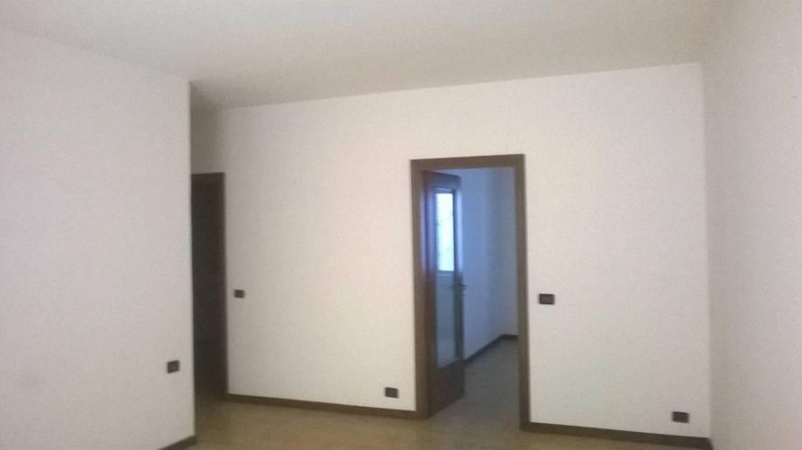 trilocale piano terra