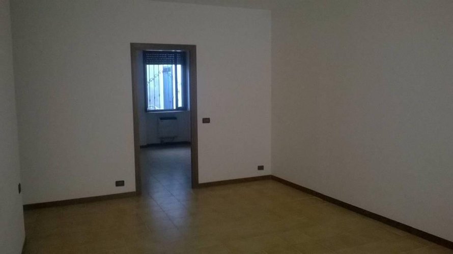 trilocale piano terra Isorella