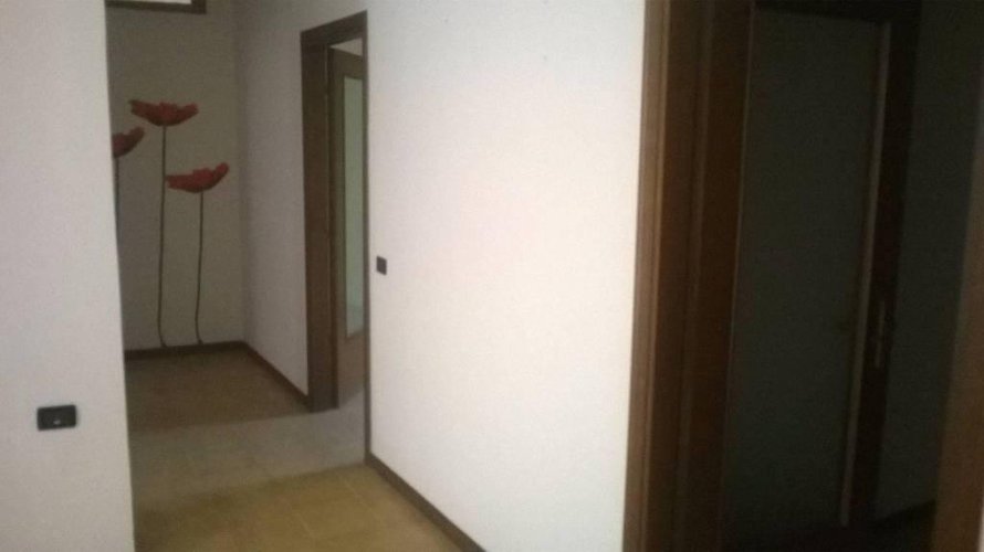 trilocale piano terra Isorella