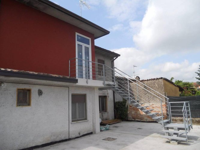 TRILOCALE CON GIARDINO ESCLUSIVO Calvisano