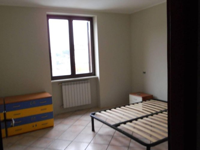 Trilocale piano primo Isorella