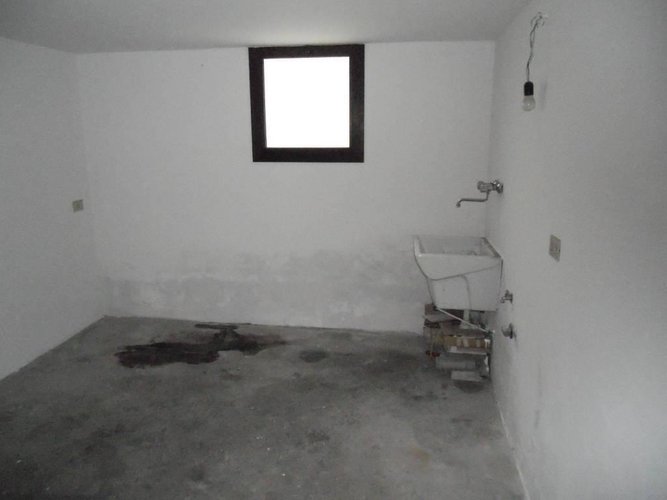 Trilocale piano primo Isorella