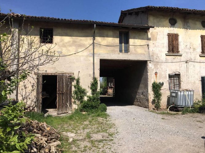 stabile rustico Calvisano