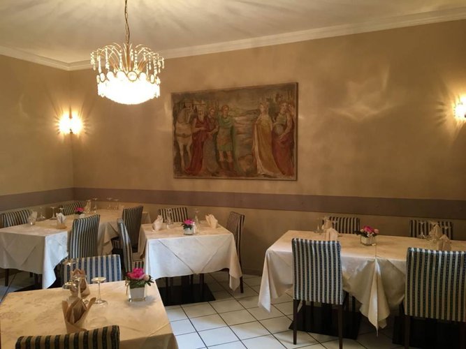 vendesi attività di ristorazione storica Castenedolo