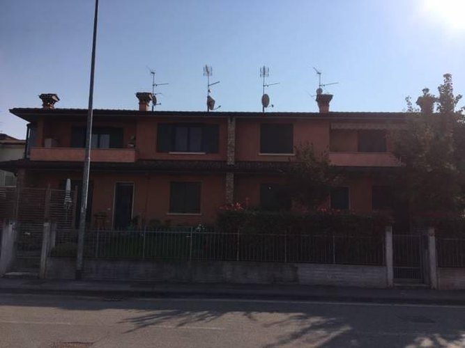 APPARTAMENTO TRILOCALE CON GIARDINO PRIVATO Calvisano