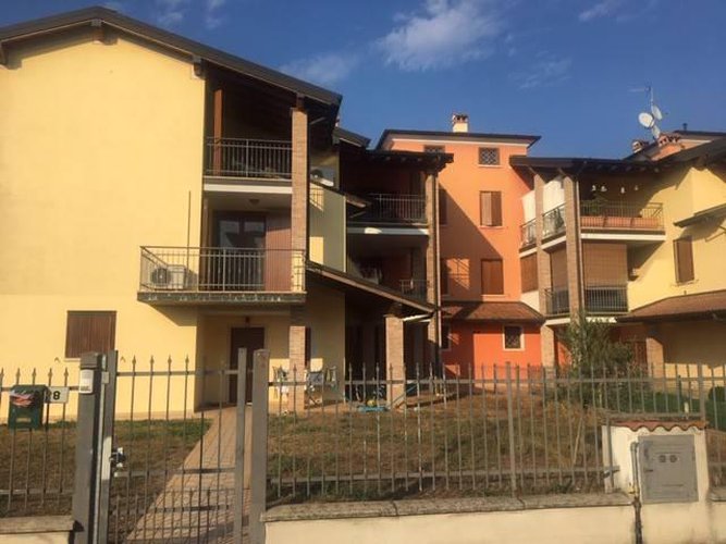 APPARTAMENTO TRILOCALE CON MANSARDA Calvisano