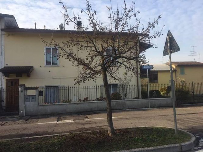 trilocale con giardino Ghedi