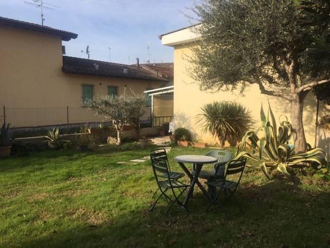 trilocale con giardino Ghedi