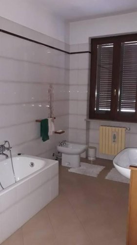 PORZIONE BIFAMILIARE Gambara