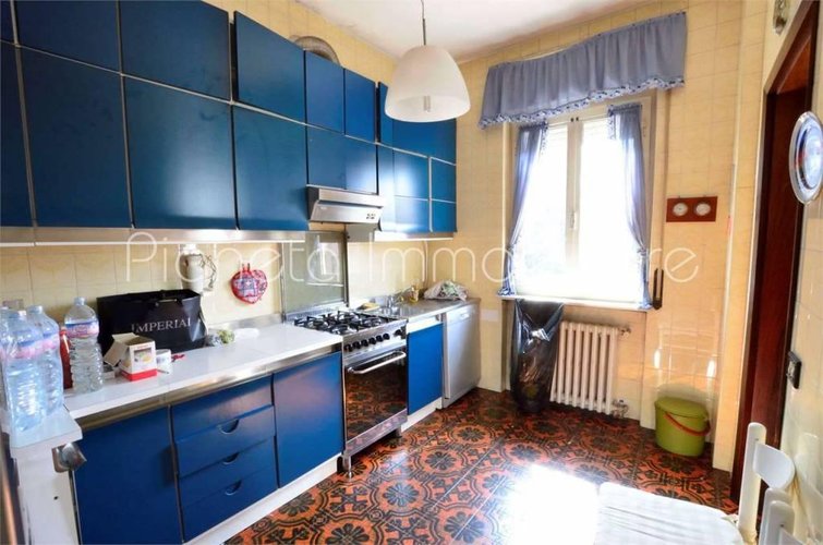 VILLA SINGOLA con 2 appartamenti Bergamo